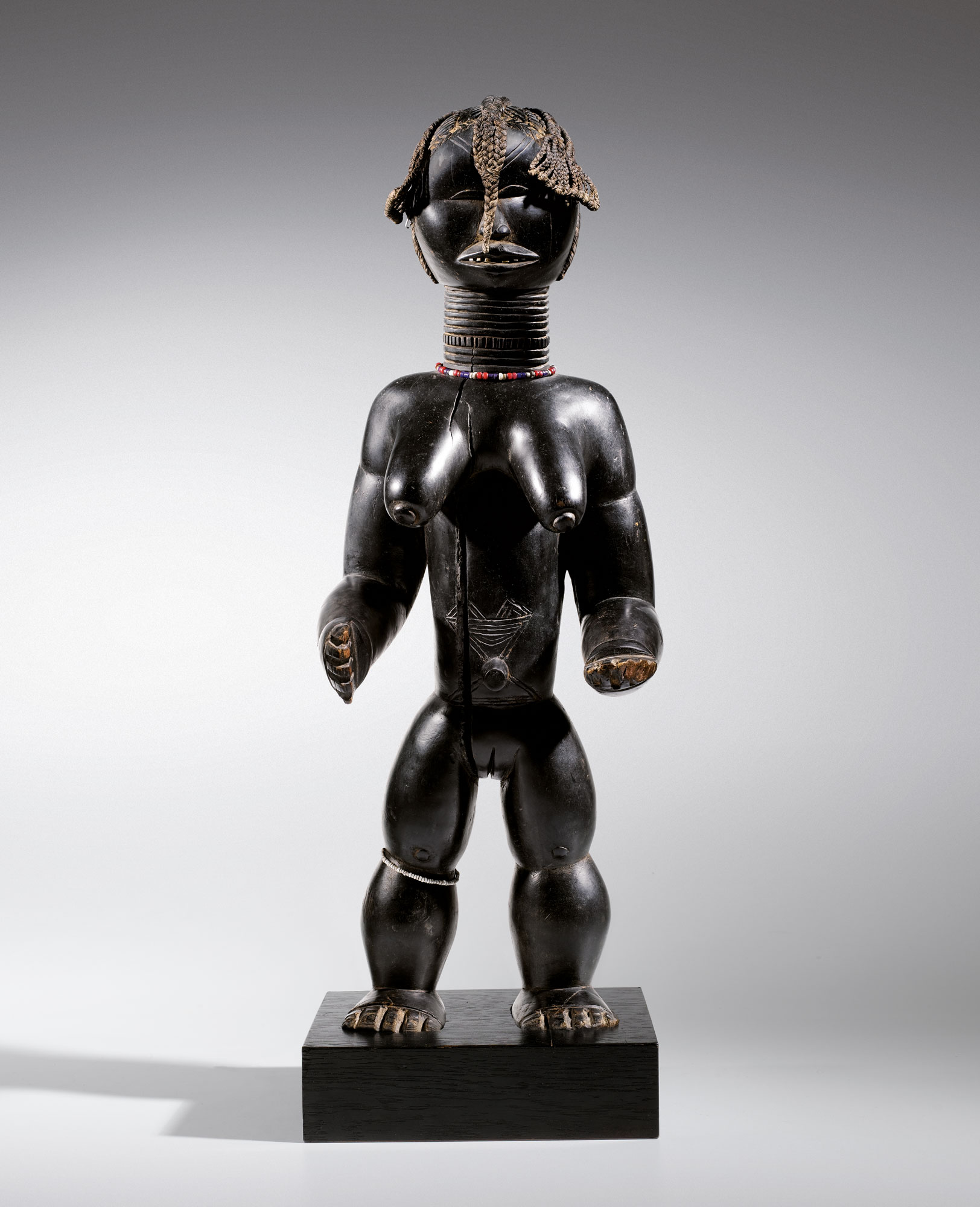 9 Exquisite Masterpieces: African & Oceanic Art Highlights | Sotheby's
